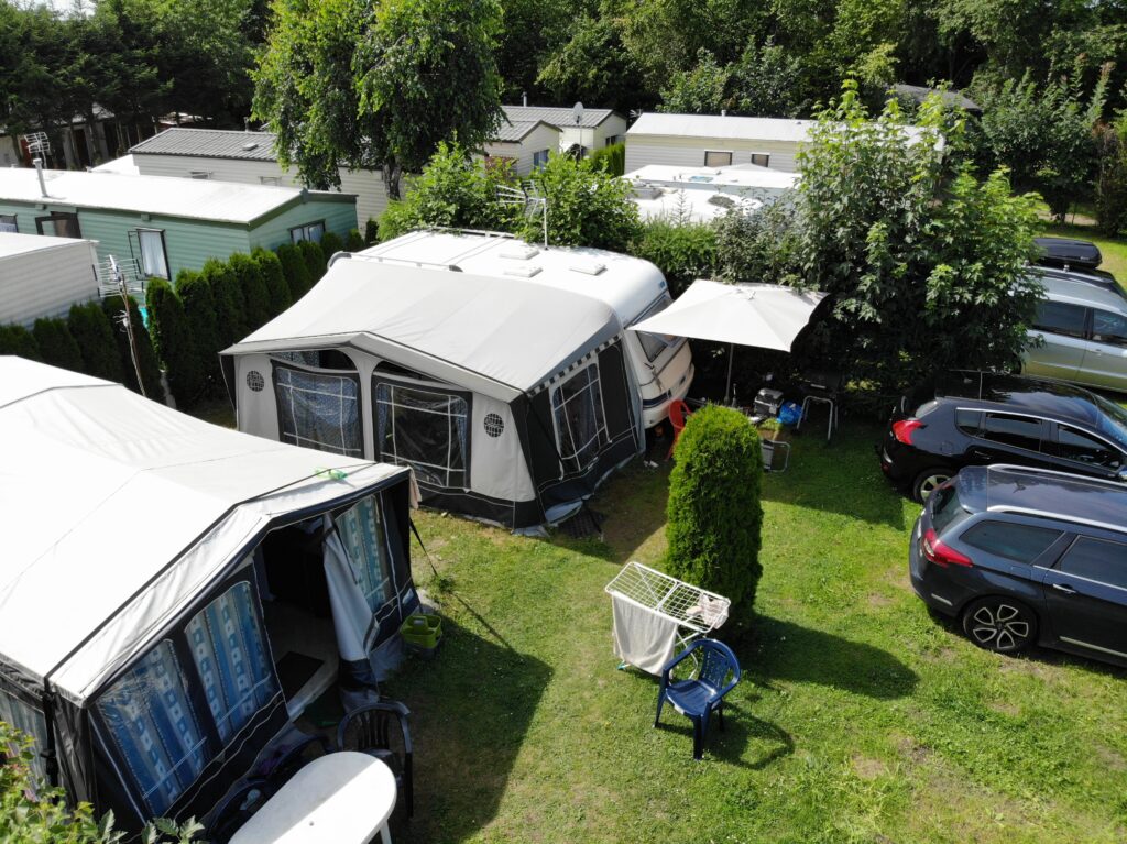 pole namiotowe w Alfa Klif Gaski Baltic Sea Resort kemping namioty