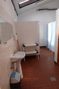 sanitariaty w Alfa Klif Gaski Baltic Sea Resort namiot