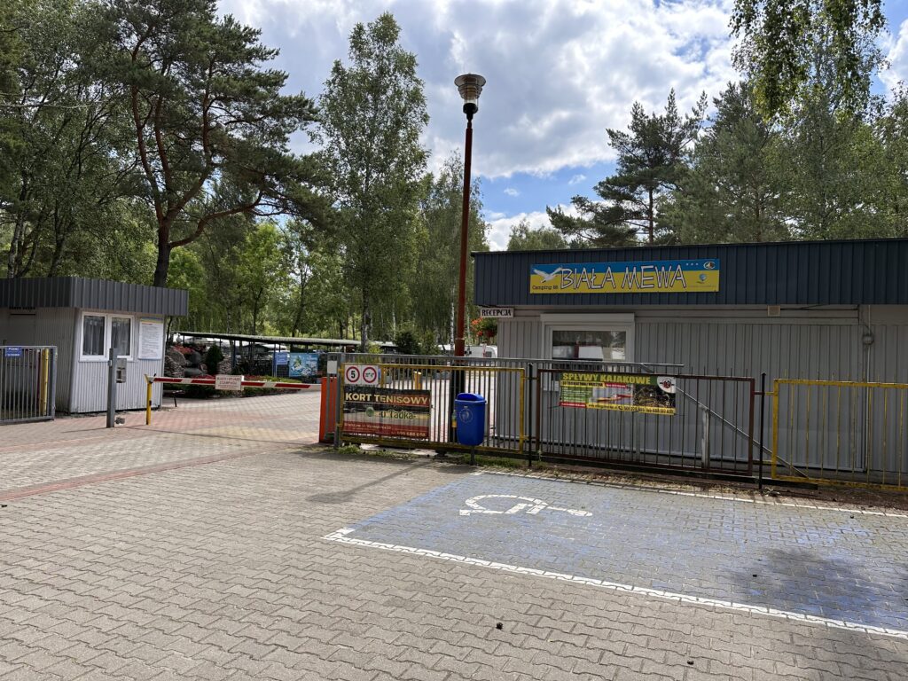 recepcja biala mewa kemoping nad morzem