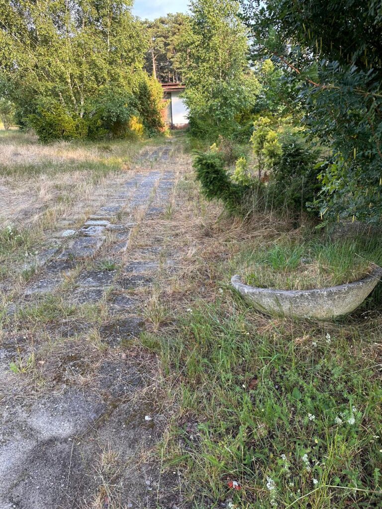 glowny chodnik w zacisze ustka