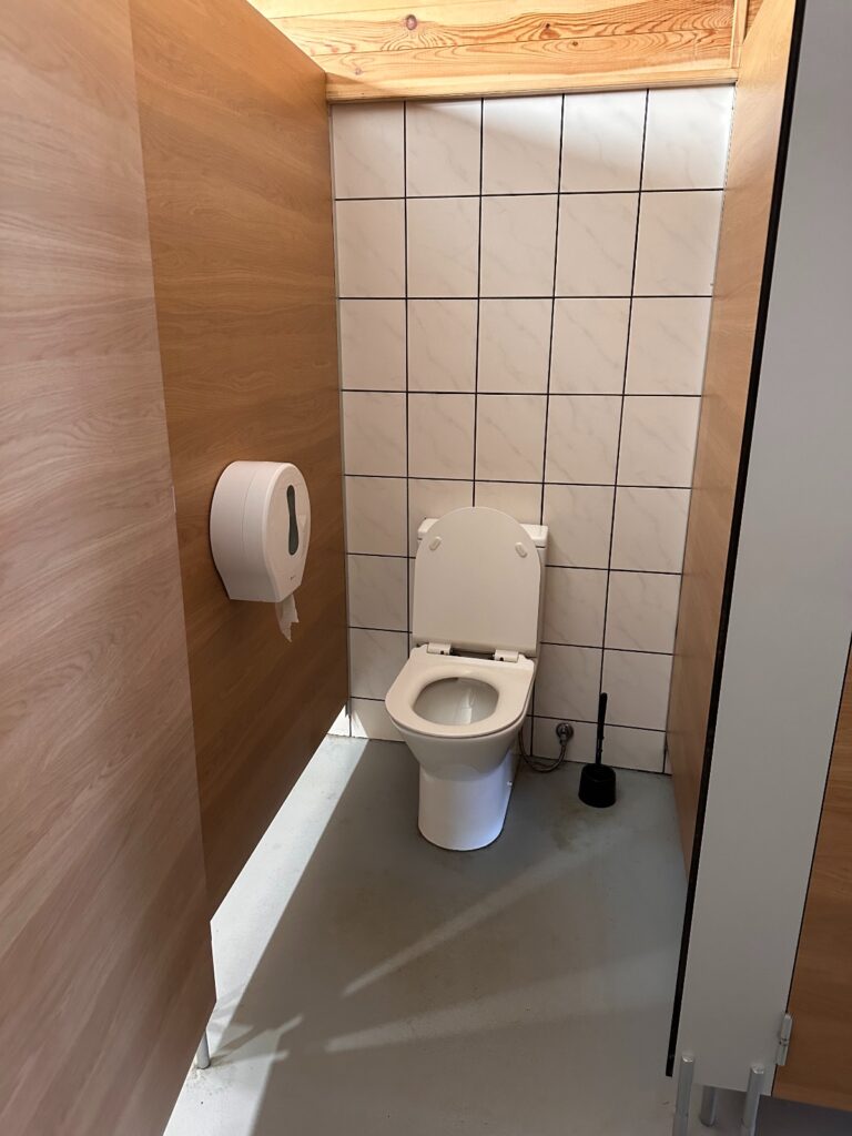 kabina toaletowa osada camping lazy