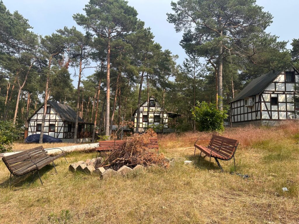 miejsce na ognisko w osrodku wypoczynkowym zacisze w ustce