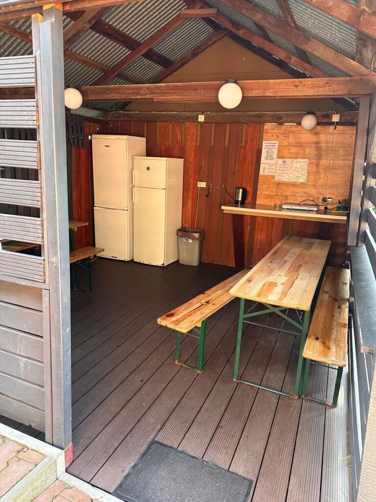 kuchnia jadalnia lodowki krakow kemping Smok