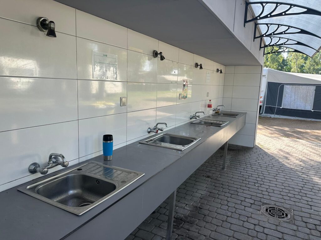 zlewy na kempingu w sopocie park 45