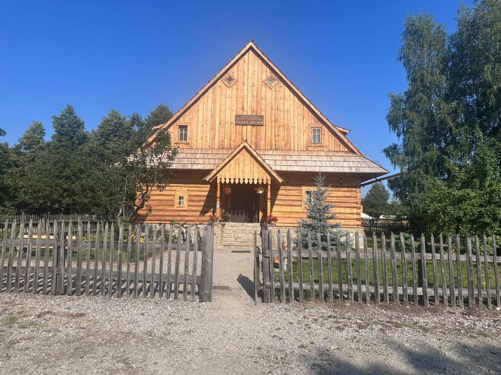budynki polana sosny niedzica camping nr 38
