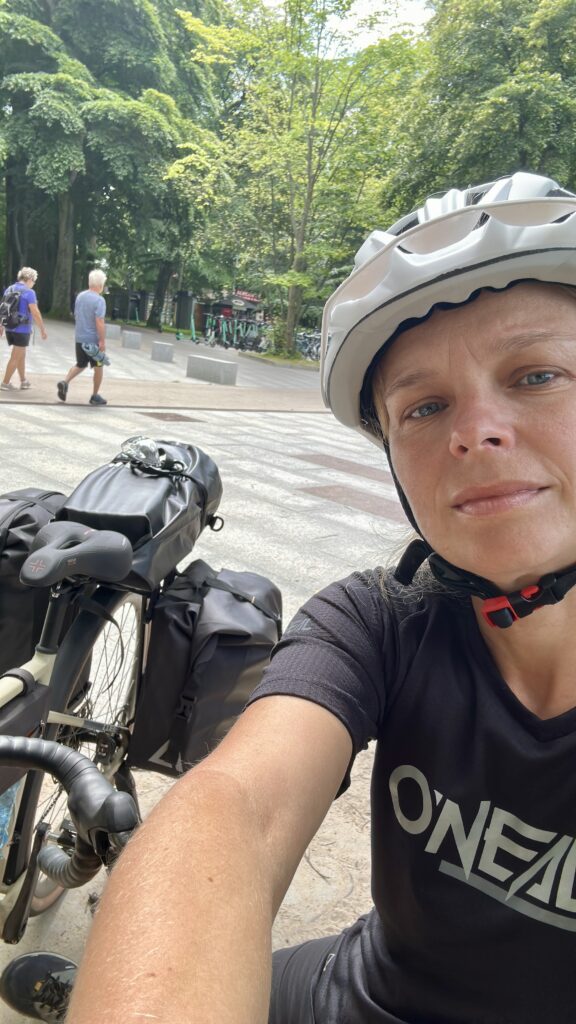 jedziemy dalej do Laz