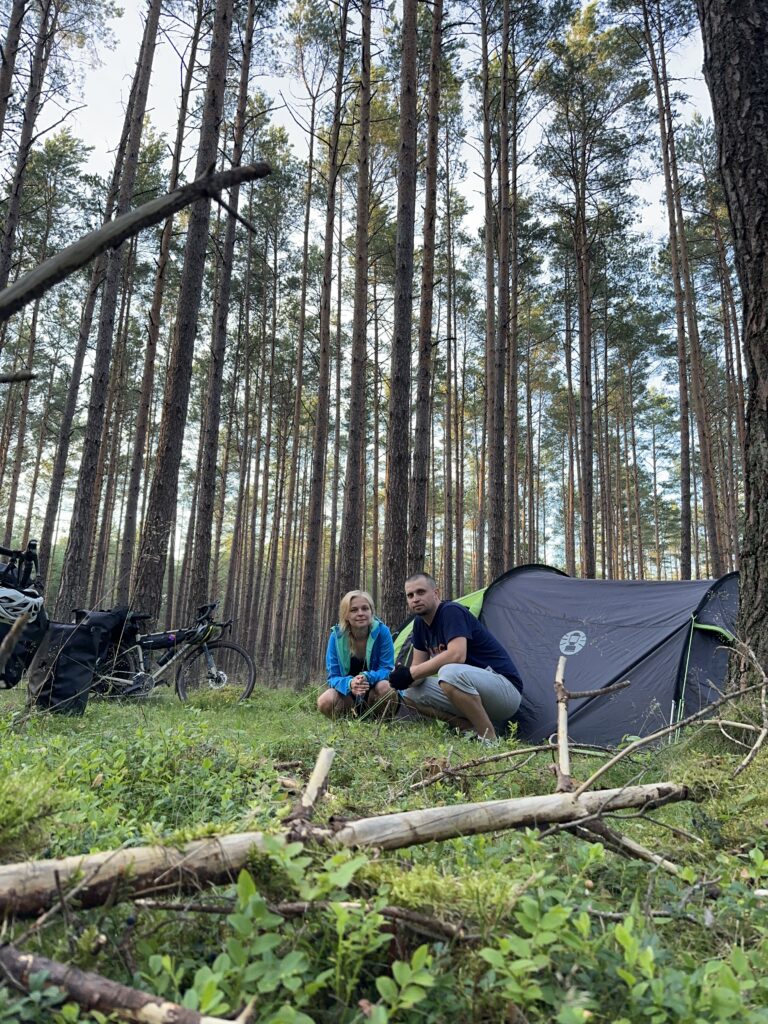 nocleg na dziko w wyznczonej strefie spanko na mchu