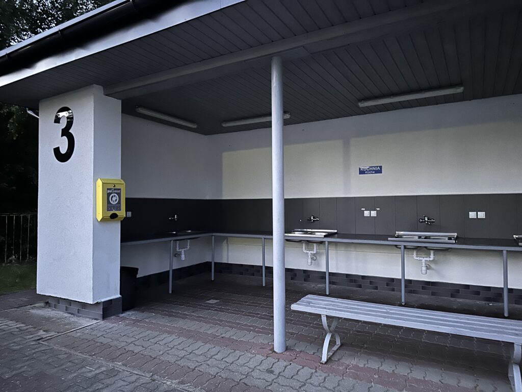 kuchnia otwarta biala mewa 88