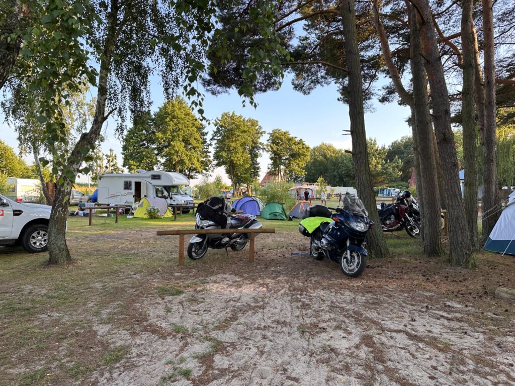 urokliwy camping w lazach