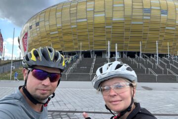 stadion wycieczka rowerowa z sakwami